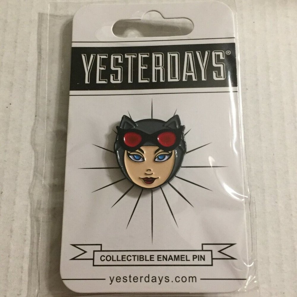 NEW Selina Catwoman Enamel Pin Enamel Pin